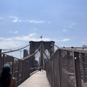 Brooklyn Bridge - Landmarks & Historical Buildings Near Me - Brooklyn, New York