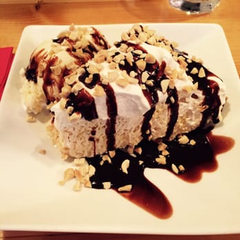 Pie Bar - Peanut Butter Pie - Cocktail Bars Near Me - Seattle, Washington