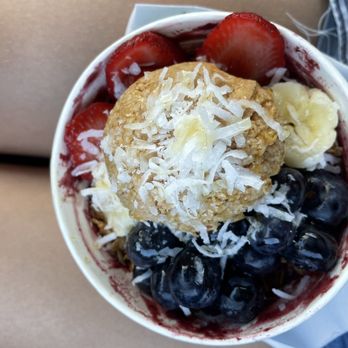 GoJuice - PB Açaí Bowl with GF Granola - Acai Bowls Near Me - Fernandina Beach, Florida GoJuice - PB Açaí Bowl with GF Granola - Acai Bowls Near Me - Fernandina Beach, Florida