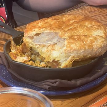 Campsite Brewing Company - Pot pie - Brewpubs Near Me - Covina, California