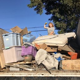Leslie ~ Owner, Los Angeles Hauling Leslie ~ Owner, Los Angeles Hauling