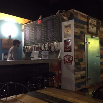 The Growling - Beer Bar Near Me - San Marcos, Texas The Growling - Beer Bar Near Me - San Marcos, Texas