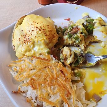 Jeb's Blueberry Hill - Breakfast & Brunch Near Me - Clovis, California