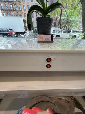 Picasso Nail by null