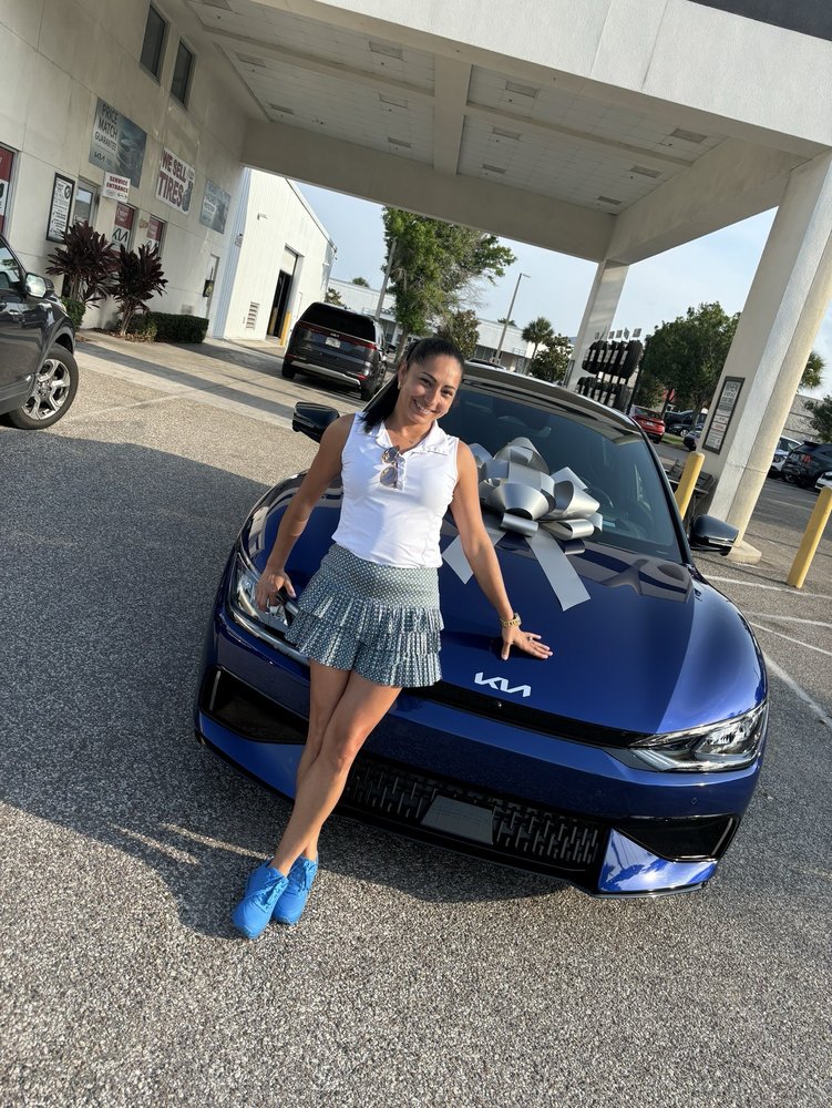 CENTURY KIA OF TAMPA Updated October 2024 66 Photos & 89 Reviews