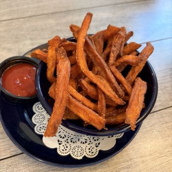 Leelynn's - Side order- Sweet potato fries - Lounges Near Me - Ellicott City, Maryland Leelynn's - Side order- Sweet potato fries - Lounges Near Me - Ellicott City, Maryland
