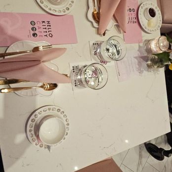 Hello Kitty Cafe - The table set up - Cafes Near Me - Irvine, California