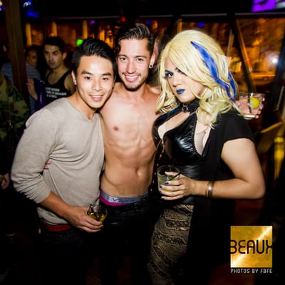 Beaux by null