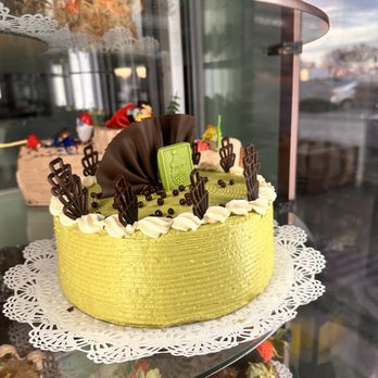 La Bonne Bouchee - Matcha cake - Bakeries Near Me - Saint Louis, Missouri La Bonne Bouchee - Matcha cake - Bakeries Near Me - Saint Louis, Missouri