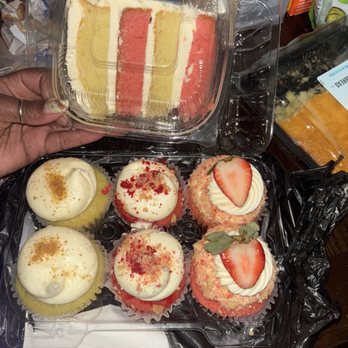 Moore Sweets - Cupcakes Near Me - Stockbridge, Georgia Moore Sweets - Cupcakes Near Me - Stockbridge, Georgia