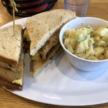 J. Selby's - Reuben with potato salad - Vegan Near Me - St Paul, Minnesota