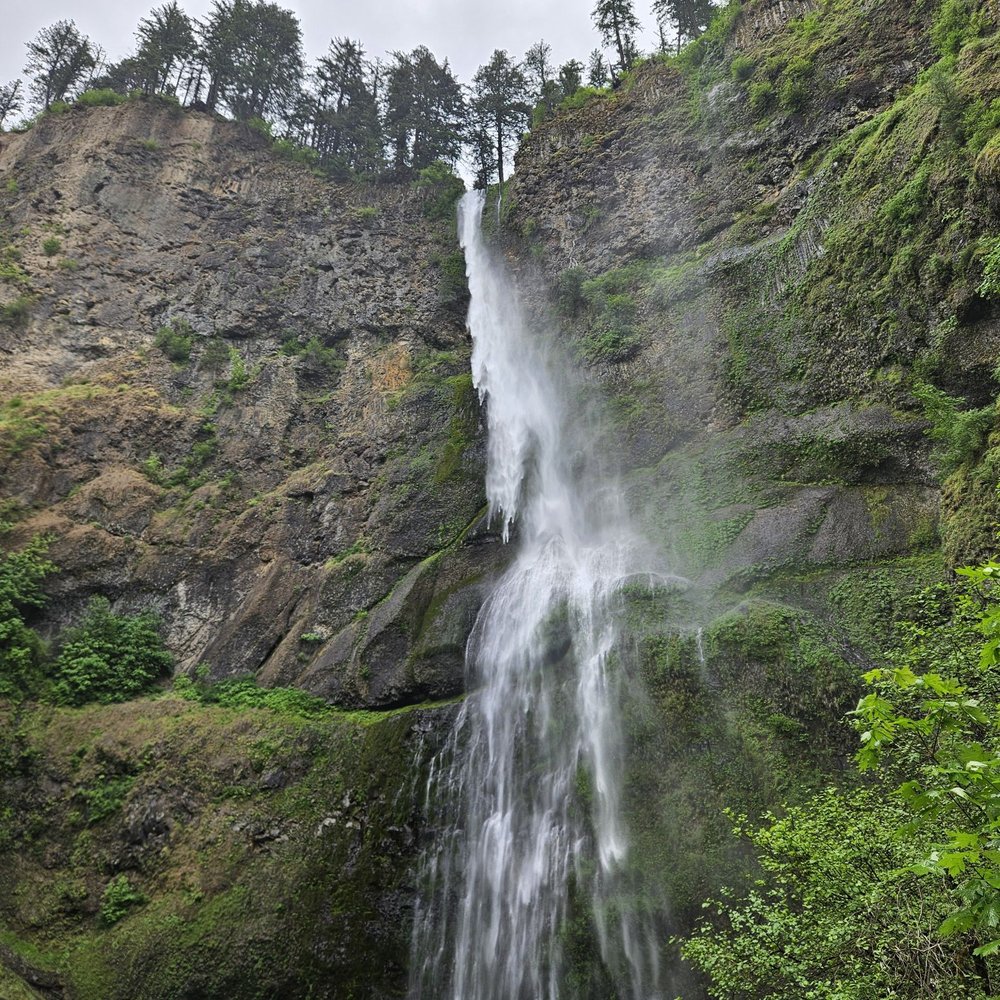 Multnomah Falls - The falls - Hiking Near Me - Bridal Veil, Oregon Multnomah Falls - The falls - Hiking Near Me - Bridal Veil, Oregon