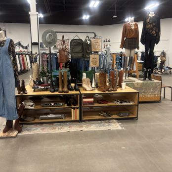 Reclectic - Display at front of store - Accessories Near Me - Arlington, Texas Reclectic - Display at front of store - Accessories Near Me - Arlington, Texas
