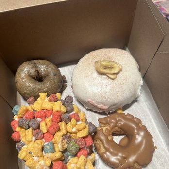Voodoo Doughnut - Donuts - Donuts Near Me - Austin, Texas Voodoo Doughnut - Donuts - Donuts Near Me - Austin, Texas