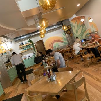 Marigold Kitchen - Lovely scene - Breakfast & Brunch Near Me - Madison, Wisconsin