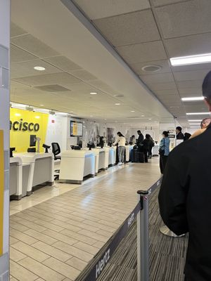 Hertz Car Rental - San Francisco - San Francisco International Airport (SFO) by null