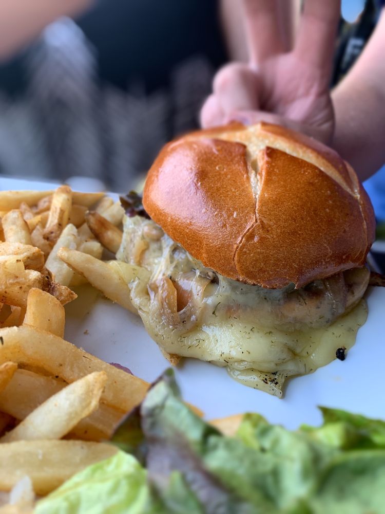 FLATHEAD LAKE BREWING CO. PUBHOUSE 244 Photos & 224 Reviews 116