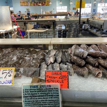 Rose's Seafood - Seafood Markets Near Me - Seabrook, Texas