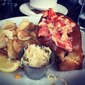 Row 34 - Seaport - New American Near Me - Boston, Massachusetts