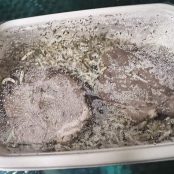 Cook Unity - Nasty old lamb and weird rice. Both dry. I didn't receive 3 slices, only 2. And no sauce either! - Food Delivery Services Near Me