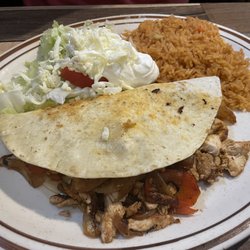 La Patrona Mexican Restaurant - Chicken Fajita quesadilla