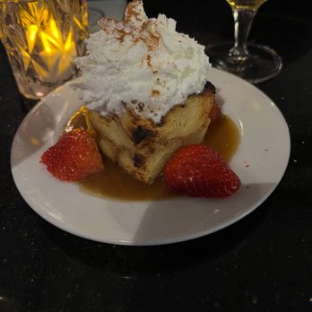 The Graham Georgetown - Warm bread pudding - Hotels Near Me - Washington, DC, District of Columbia The Graham Georgetown - Warm bread pudding - Hotels Near Me - Washington, DC, District of Columbia