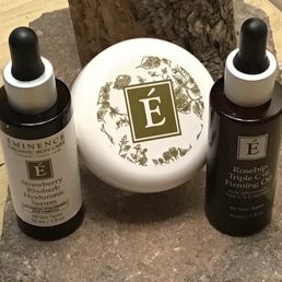 Giselle recommended 3 products to reduce signs of aging and deeply moisturize my dry skin.