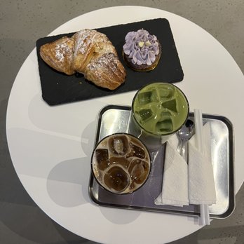 Playground Cafe - Cafes Near Me - Toronto, Ontario