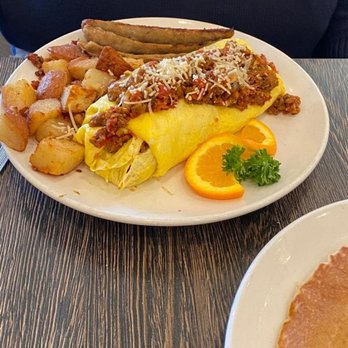 Rosine's Restaurant - Italian omlet - American Near Me - Monterey, California