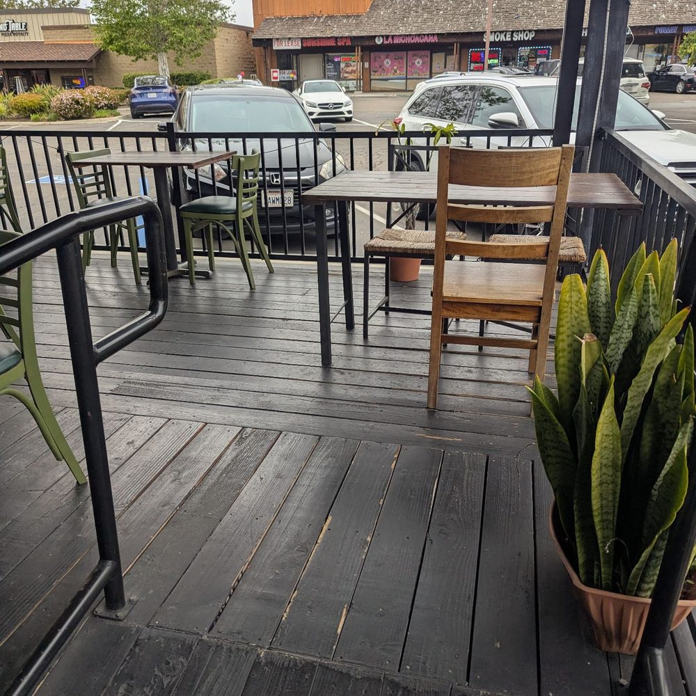 Iron Pan Thai Kitchen - Thai Near Me - Poway, California