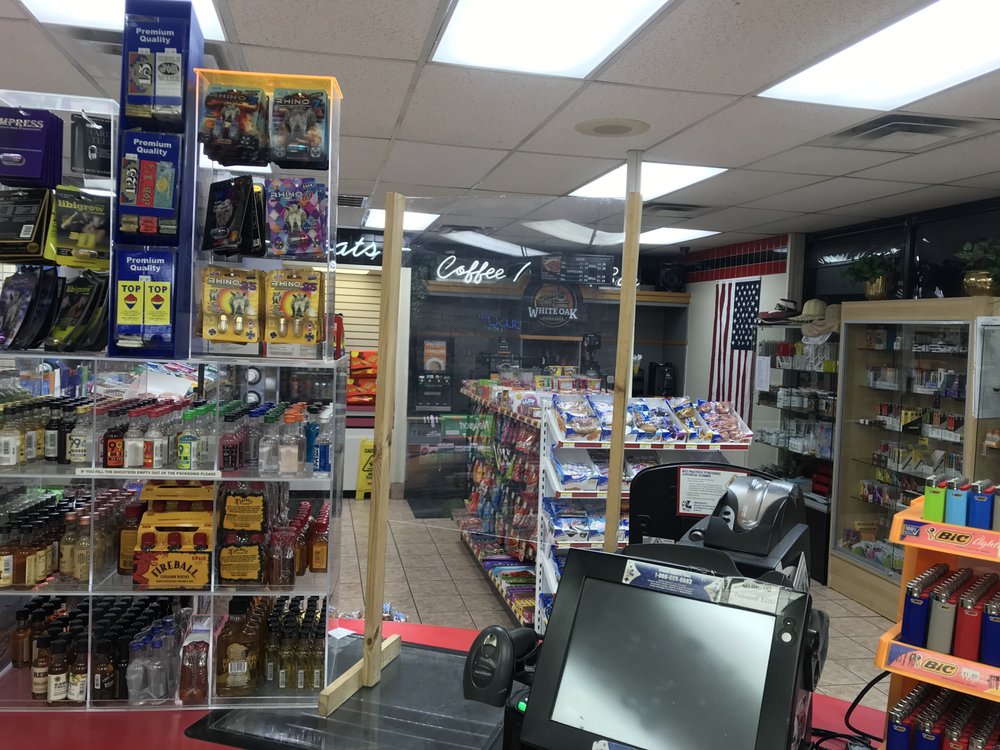 WHITE OAK STATION Updated August 2024 310 S Scenic Ave, Springfield