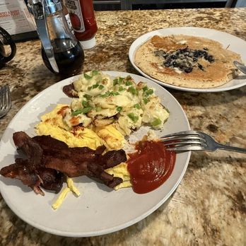 Hershey Pantry - Breakfast & Brunch Near Me - Hershey, Pennsylvania Hershey Pantry - Breakfast & Brunch Near Me - Hershey, Pennsylvania