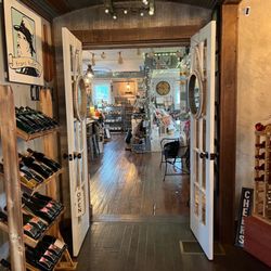 Krans Kafe - Wine from great Illinois winery