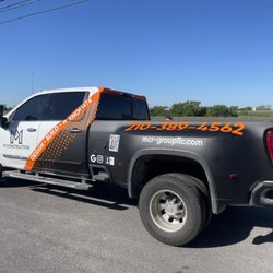 GET YOUR BUSINESS OUT THEIR BY DOING A CUSTOM DESIGN ON YOUR VEHICLE!