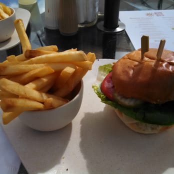 Sun Deck - White cheddar burger. - American Near Me - Coronado, California Sun Deck - White cheddar burger. - American Near Me - Coronado, California