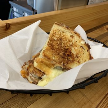 Simple Merchant Coffee - Grilled cheese - Coffee & Tea Near Me - Newport, Rhode Island Simple Merchant Coffee - Grilled cheese - Coffee & Tea Near Me - Newport, Rhode Island