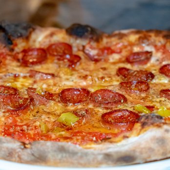 Oak Artisan Cookery - Pizza Near Me - Hanover, Pennsylvania Oak Artisan Cookery - Pizza Near Me - Hanover, Pennsylvania