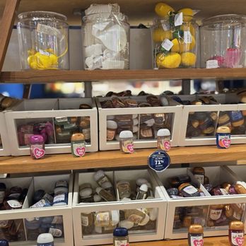 Bath & Body Works - Cosmetics & Beauty Supply Near Me - Plantation, Florida Bath & Body Works - Cosmetics & Beauty Supply Near Me - Plantation, Florida