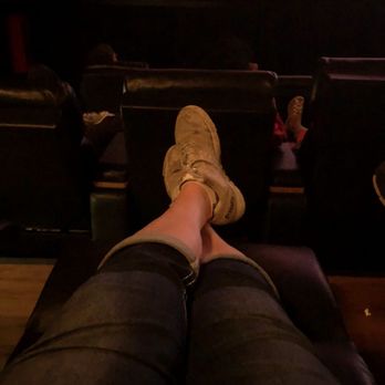 Regal Willamette Town Center - Cinema Near Me - Salem, Oregon