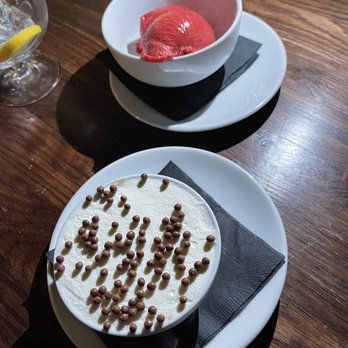 Ysabel - Banana toffee desert and raspberry sorbet (the sorbet was awesome) - New American Near Me - West Hollywood, California