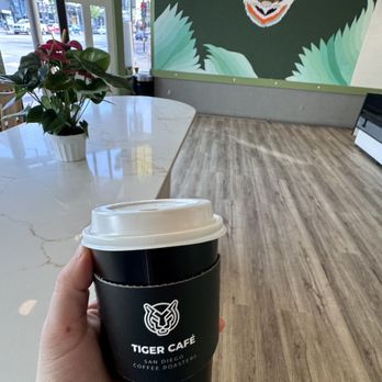 Tiger Cafe - Oatmilk Latte - Cafes Near Me - San Diego, California Tiger Cafe - Oatmilk Latte - Cafes Near Me - San Diego, California
