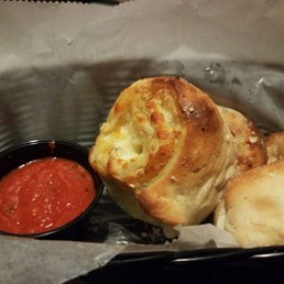 1 Garlic Roll