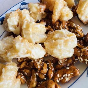 Fook Yuen Seafood Restaurant - Honey Walnut Shrimp - Seafood Near Me - Honolulu, Hawaii