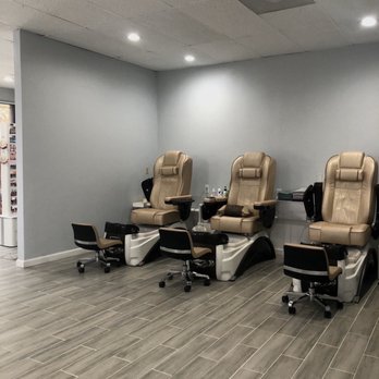 Bliss Nail Studio - Nail Salons Near Me - Williamsburg, Virginia Bliss Nail Studio - Nail Salons Near Me - Williamsburg, Virginia