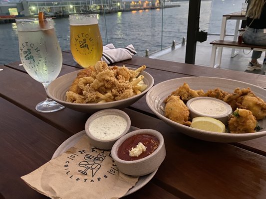 Ketch Grill & Taps by null