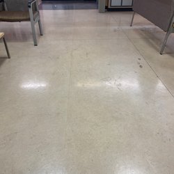 Saint Francis Hospital - Bartlett - Nasty floors