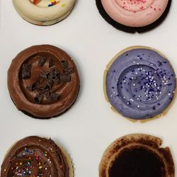 Cupcake Royale - TGTG picked up from Wunderground Coffee (1/12/26)