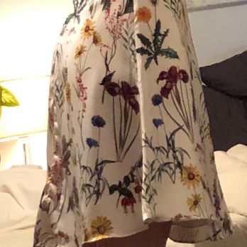La Cleaners & Tailor - Uneven hemline - Sewing & Alterations Near Me - Brooklyn, New York