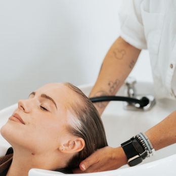 The Blowout Bar - Makeup Artists Near Me - Columbus, Ohio