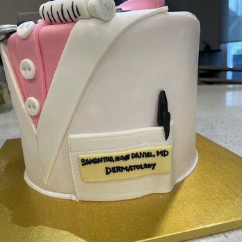 Butter + Cream Bakery - Custom cake for match day! - Bakeries Near Me - Laguna Niguel, California Butter + Cream Bakery - Custom cake for match day! - Bakeries Near Me - Laguna Niguel, California